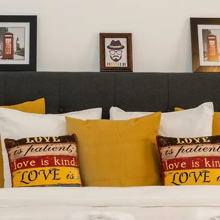 Premium By Mrg Apartment Bucharest