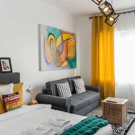 Premium By Mrg *