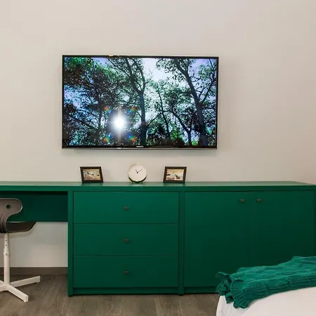 Apartment Premium By Mrg
