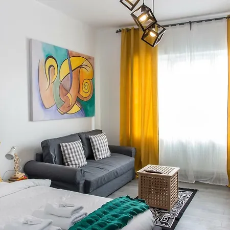 Premium By Mrg Apartment Bucharest