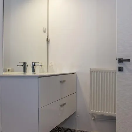 Premium By Mrg Bucarest