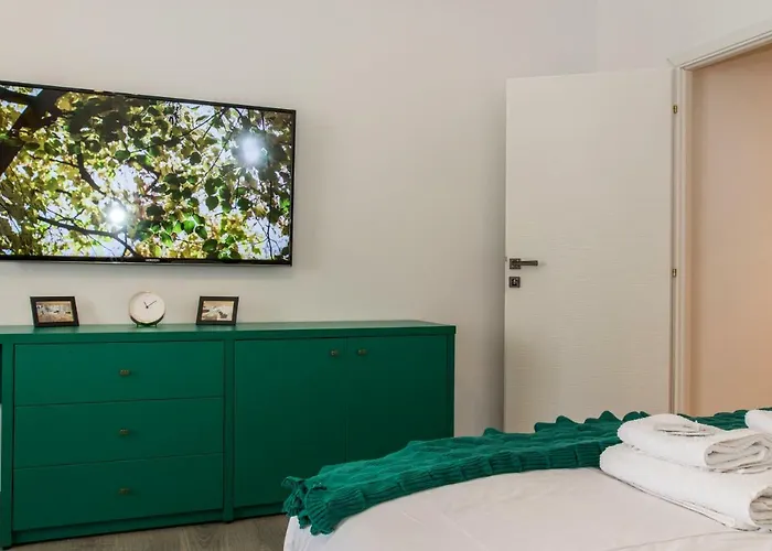 Premium By Mrg Apartment *